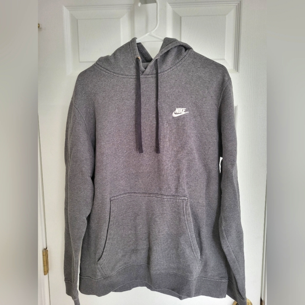 Nike sweatshirt